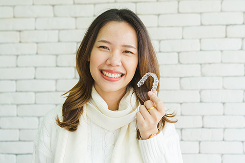 Elegant Dental Arts | Sports Mouthguards, Juvederm reg  and Teeth Whitening